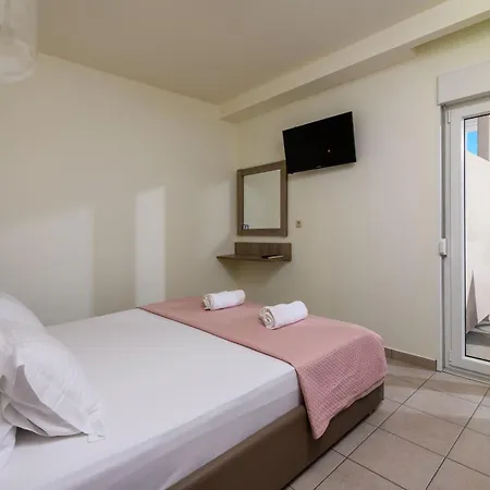 Apartament Roula Koinira