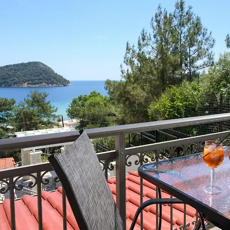 Apartment Roula Koinira