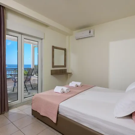 Roula Lägenhet Koinyra