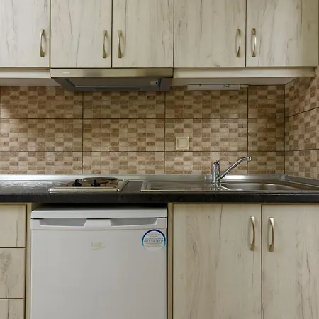 Roula Apartment Koinira